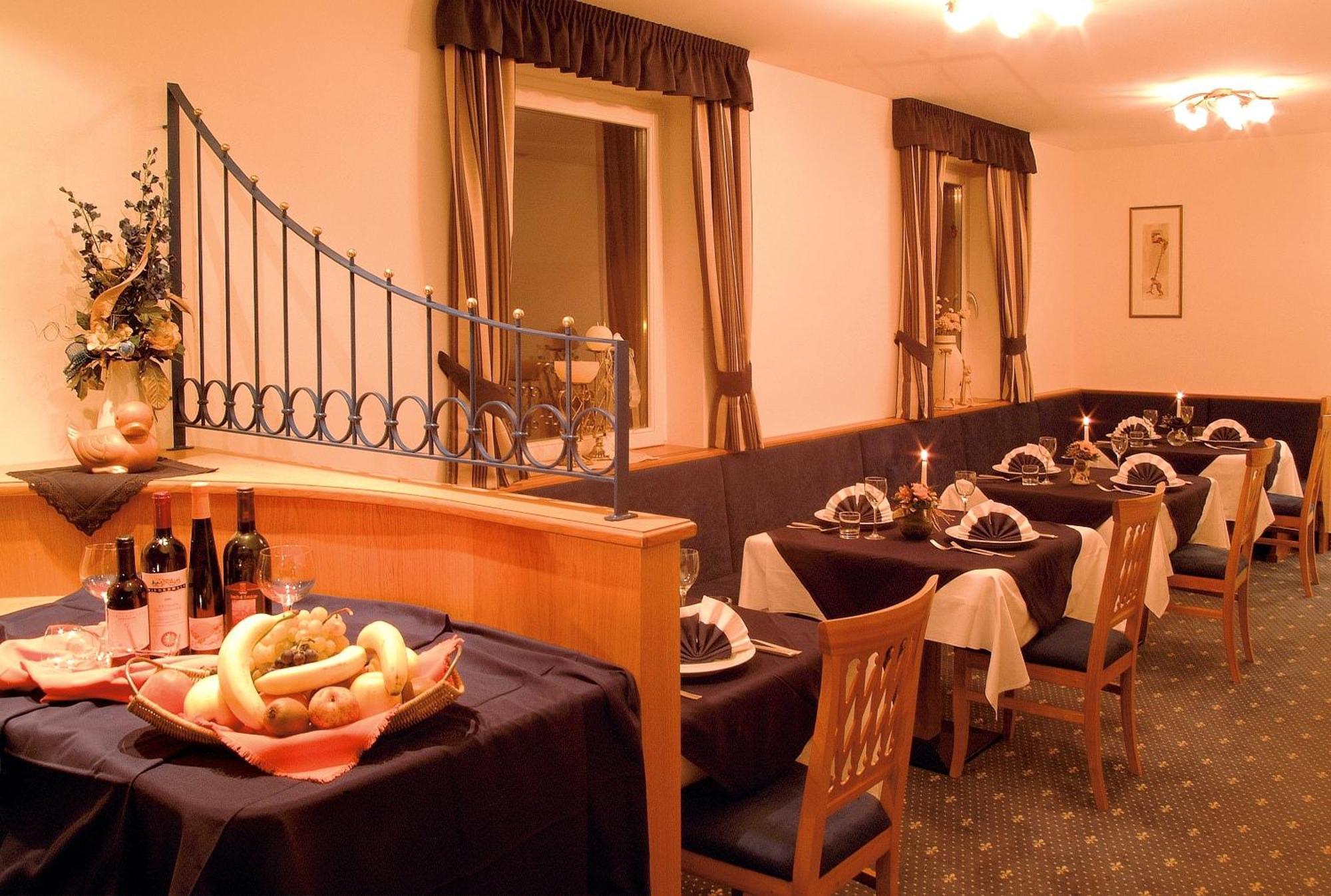 Hotel Central Nova Levante Ngoại thất bức ảnh